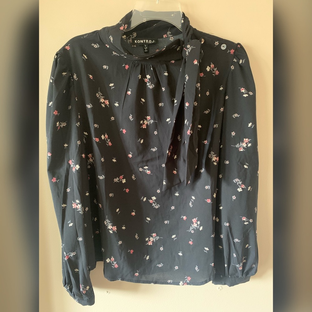 Kontrol blouse